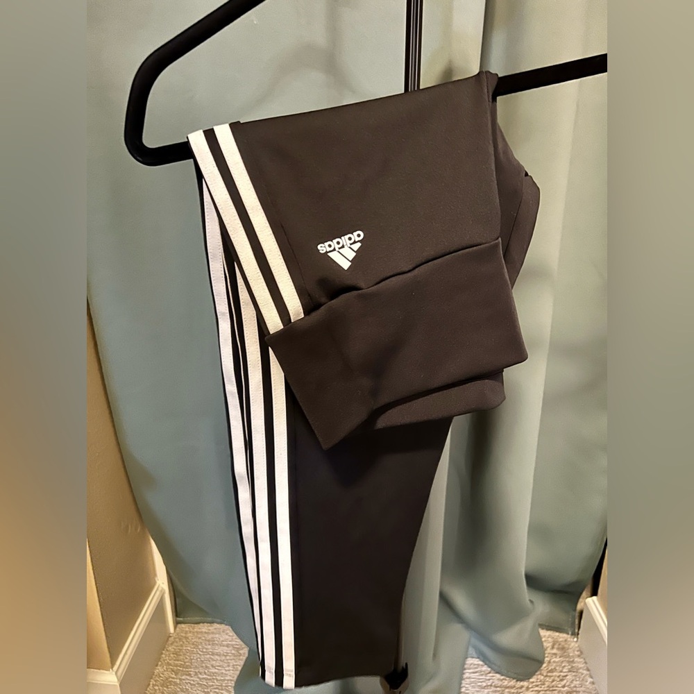 Adidas Leggings Women’s Medium